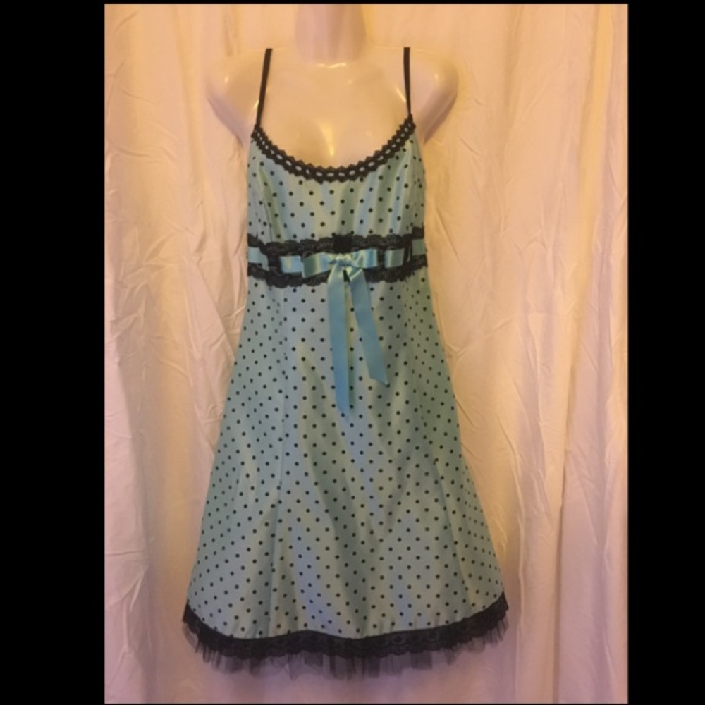 Teal Pock-a Dot Pin Up Style Dress